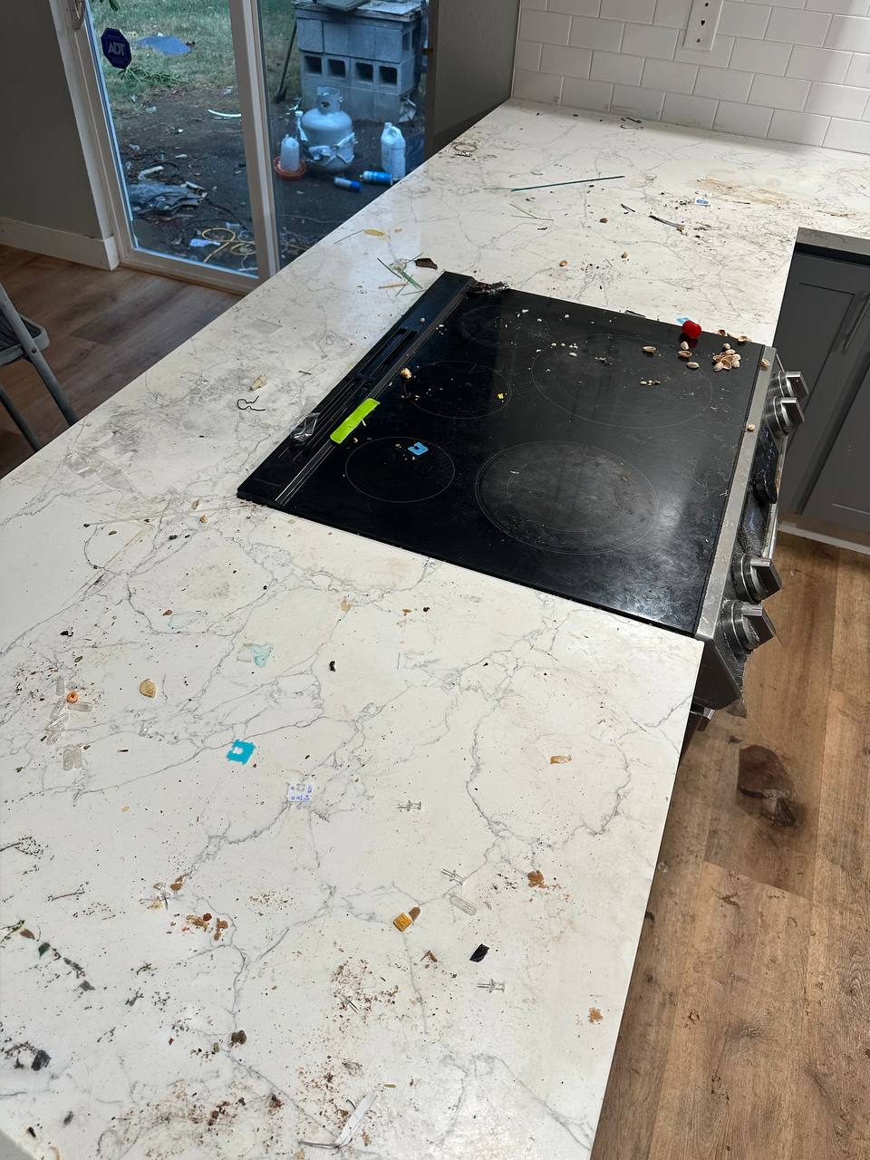 Countertop Detail — before